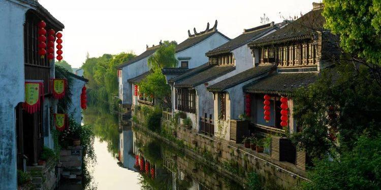 橡胶底的优点和缺点是什么？游戏画面